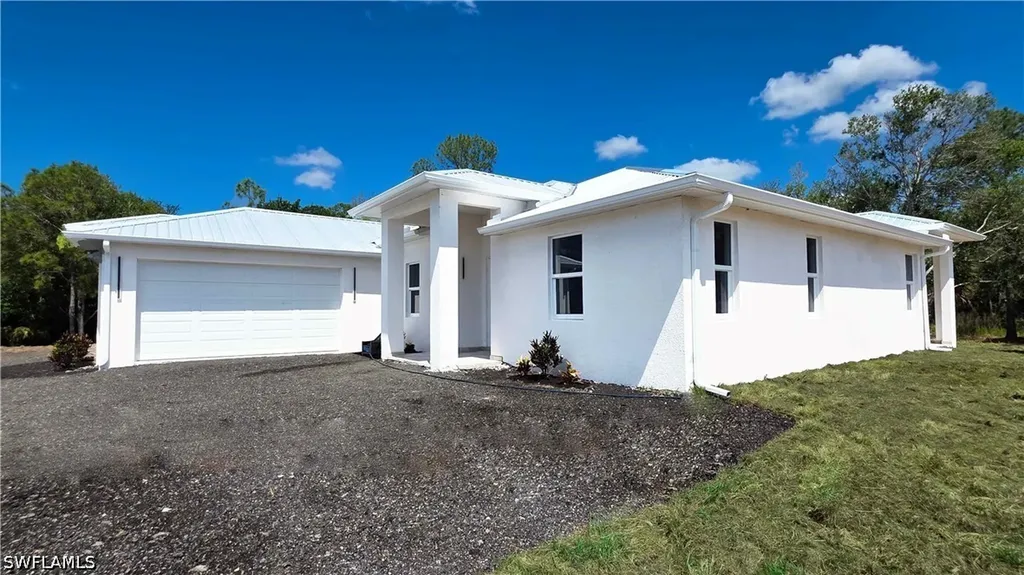 133 Hunting Club Avenue Clewiston FL 33440