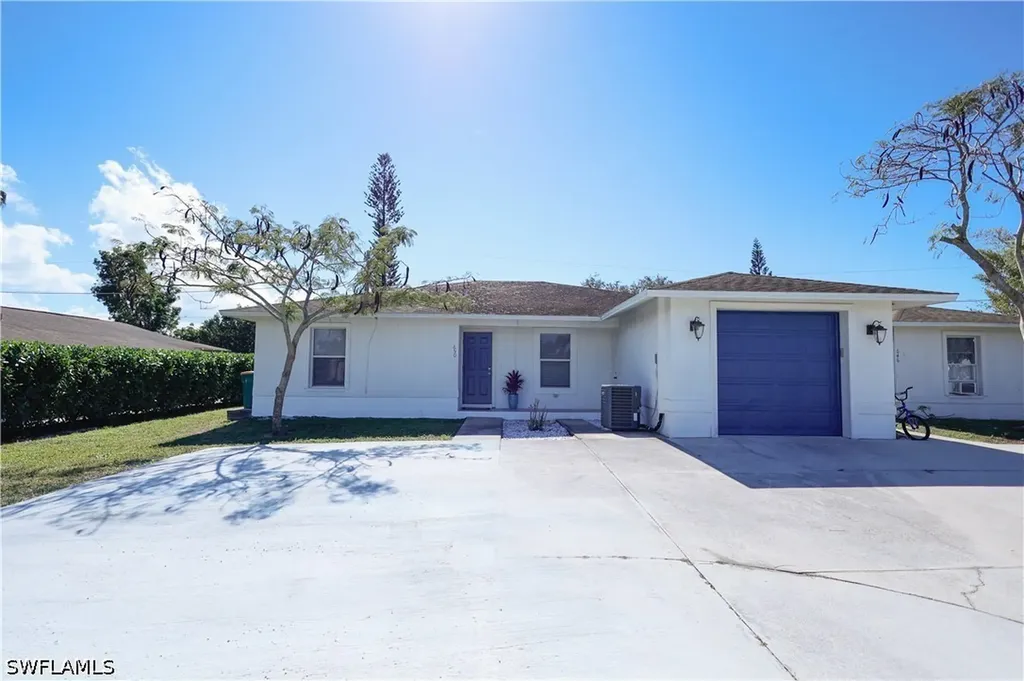 650 103rd Avenue N Naples FL 34108
