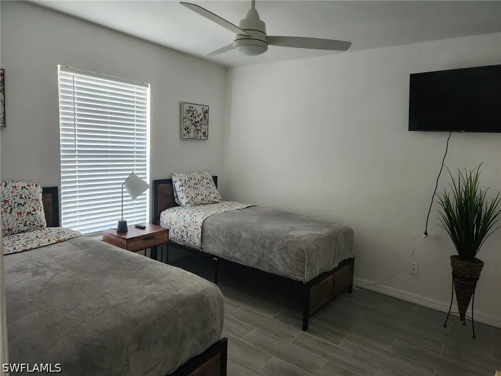 650 103rd Avenue N Naples FL 34108