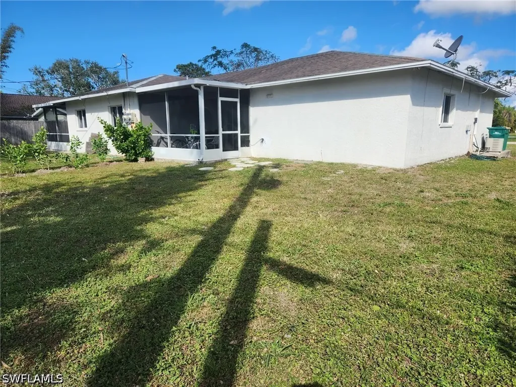 650 103rd Avenue N Naples FL 34108