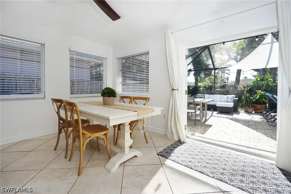 768 96th Avenue N Naples FL 34108