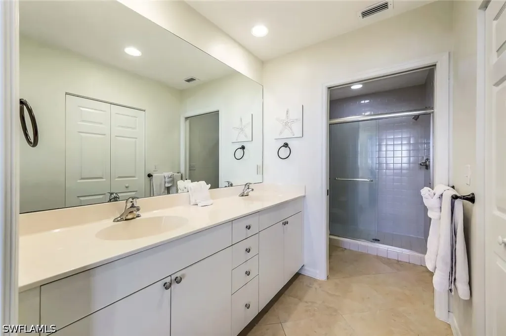 470 Launch Circle Naples FL 34108