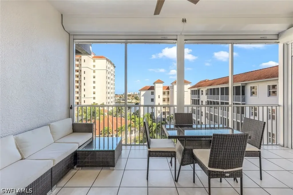 470 Launch Circle Naples FL 34108