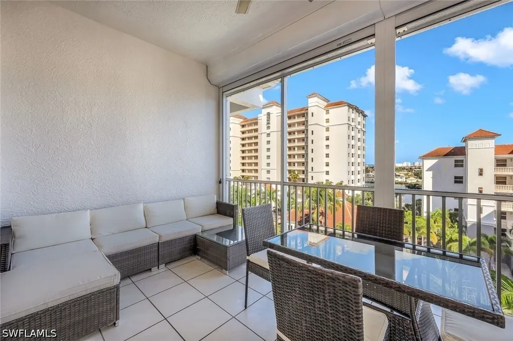 470 Launch Circle Naples FL 34108