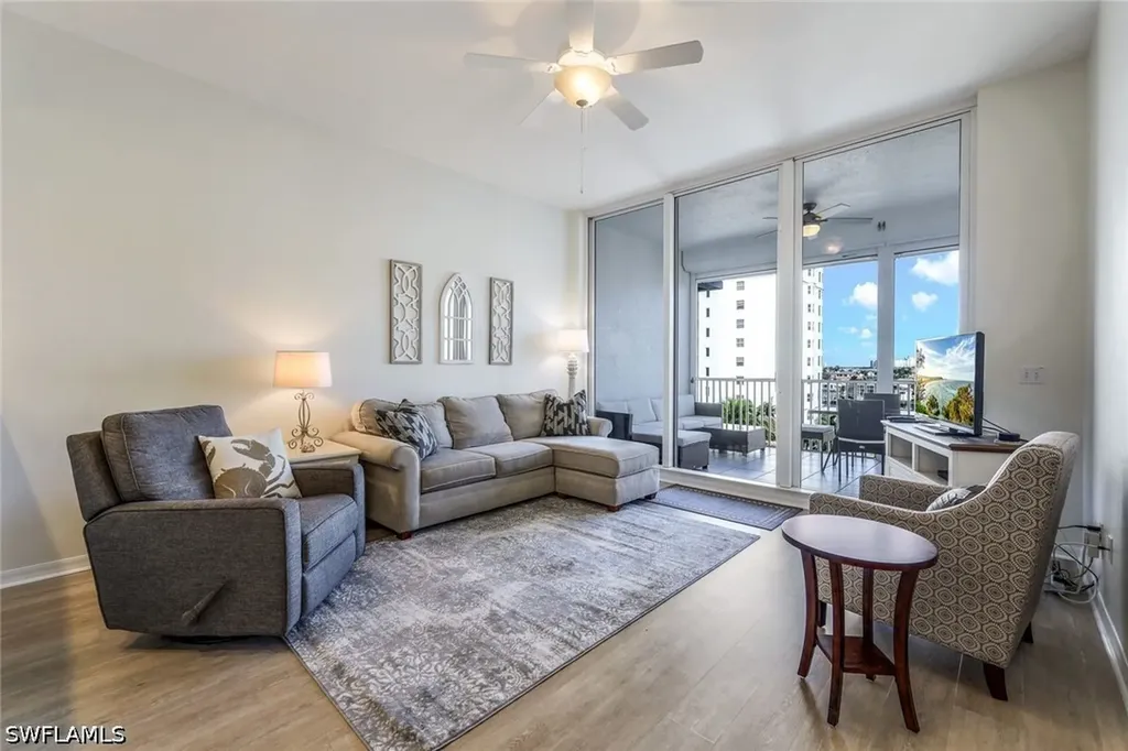 470 Launch Circle Naples FL 34108