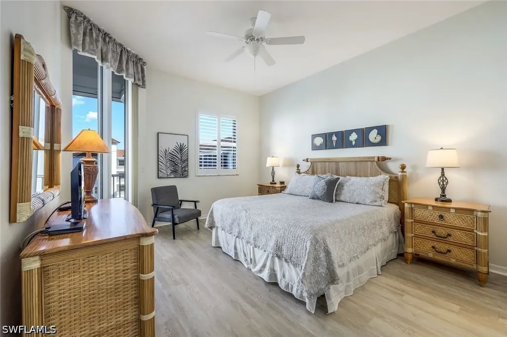 470 Launch Circle Naples FL 34108