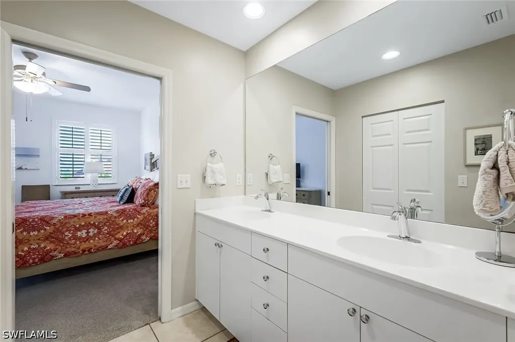 470 Launch Circle Naples FL 34108