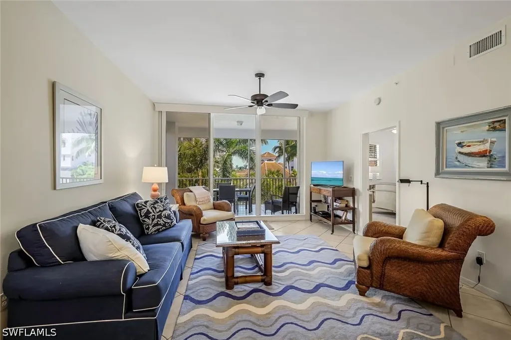 470 Launch Circle Naples FL 34108
