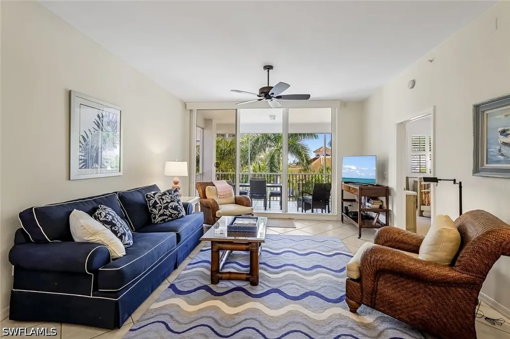 470 Launch Circle Naples FL 34108