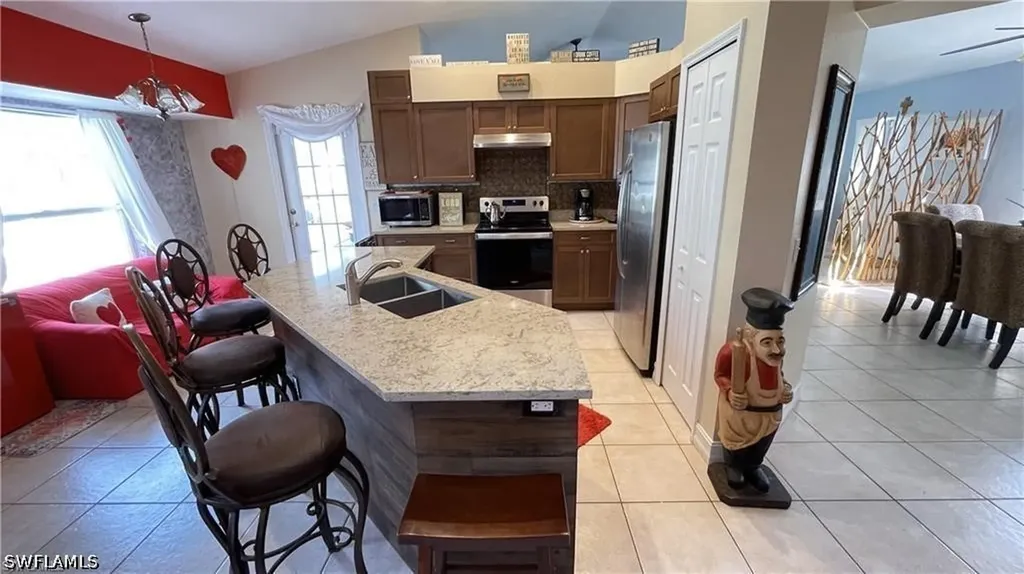 4205 27th Avenue NE Naples FL 34120