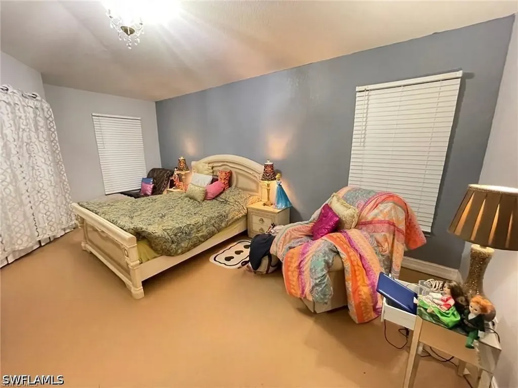 4205 27th Avenue NE Naples FL 34120