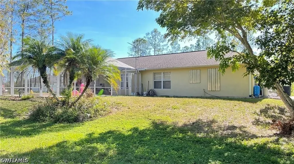 4205 27th Avenue NE Naples FL 34120