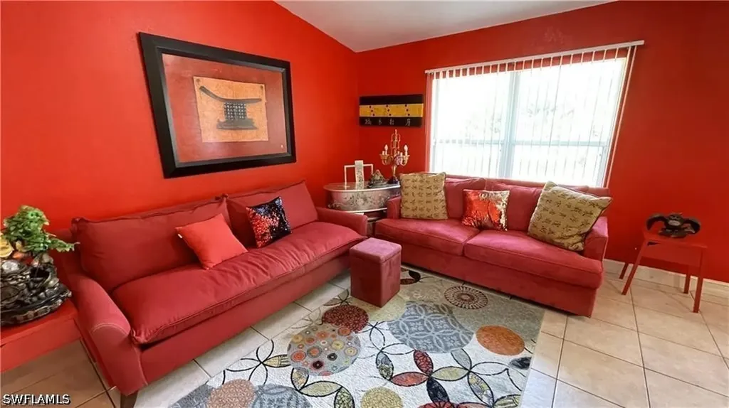 4205 27th Avenue NE Naples FL 34120
