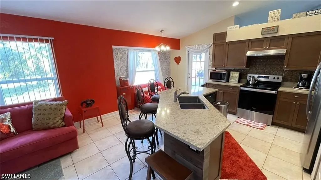 4205 27th Avenue NE Naples FL 34120