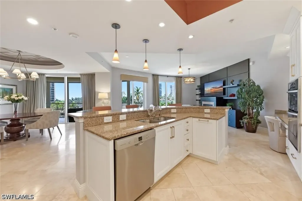 4501 Gulf Shore Boulevard N Naples FL 34103