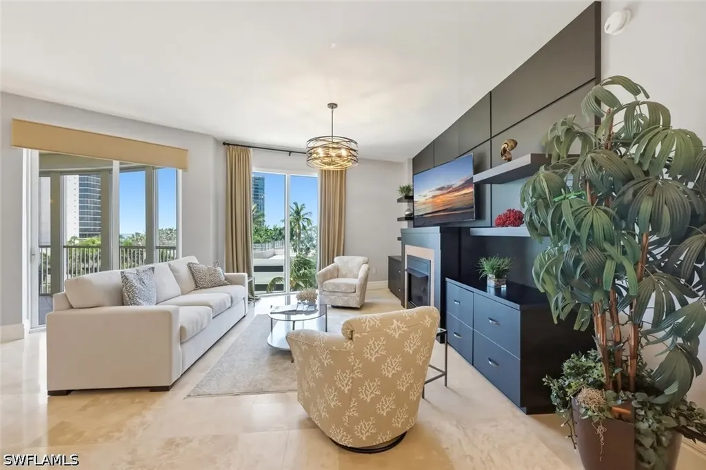 4501 Gulf Shore Boulevard N Naples FL 34103
