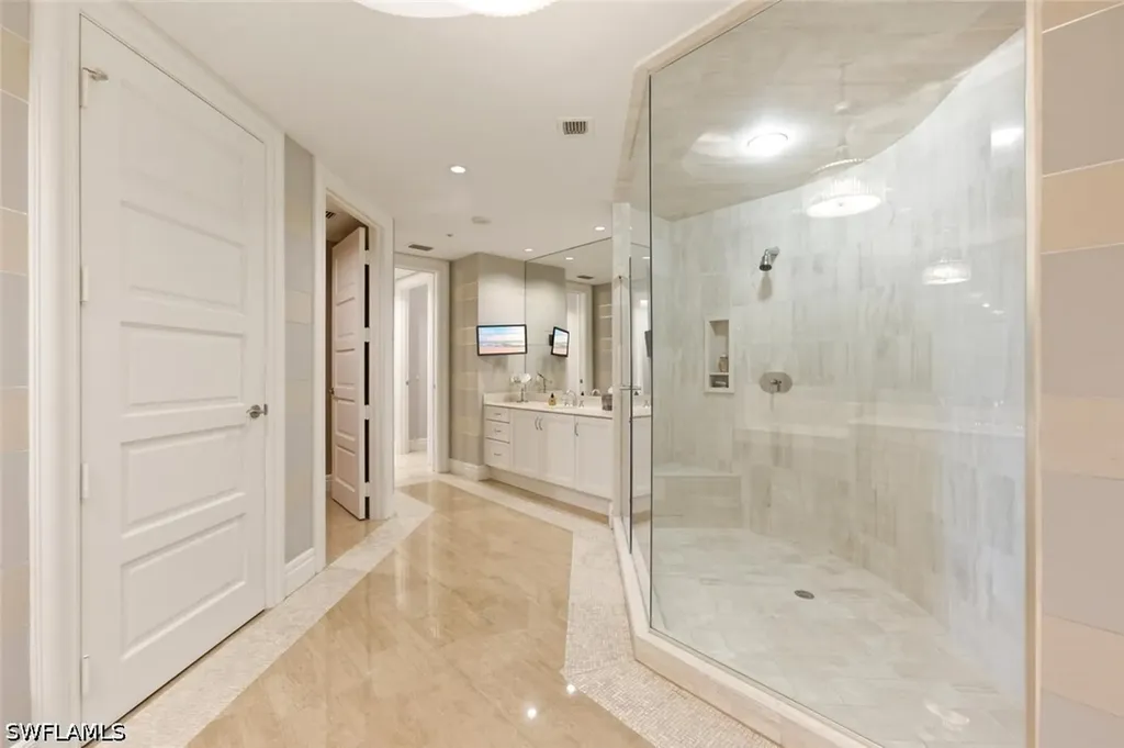 4501 Gulf Shore Boulevard N Naples FL 34103