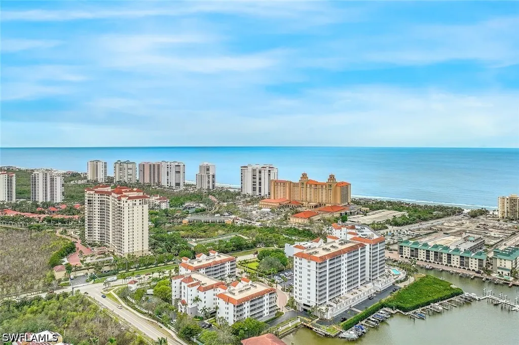 470 Launch Circle Naples FL 34108