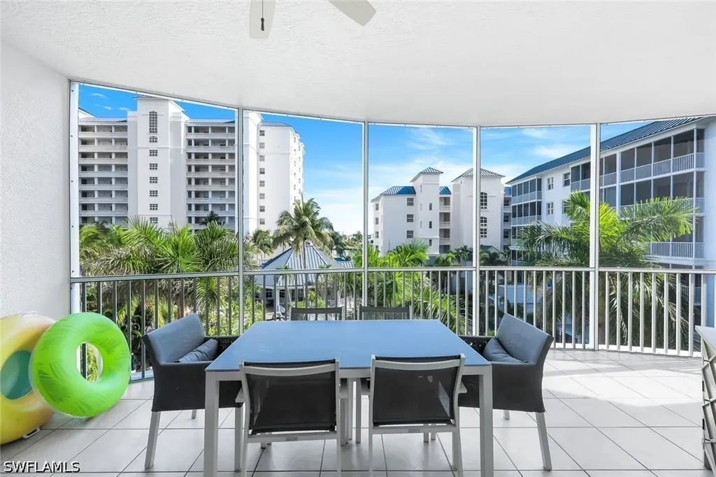 470 Launch Circle Naples FL 34108