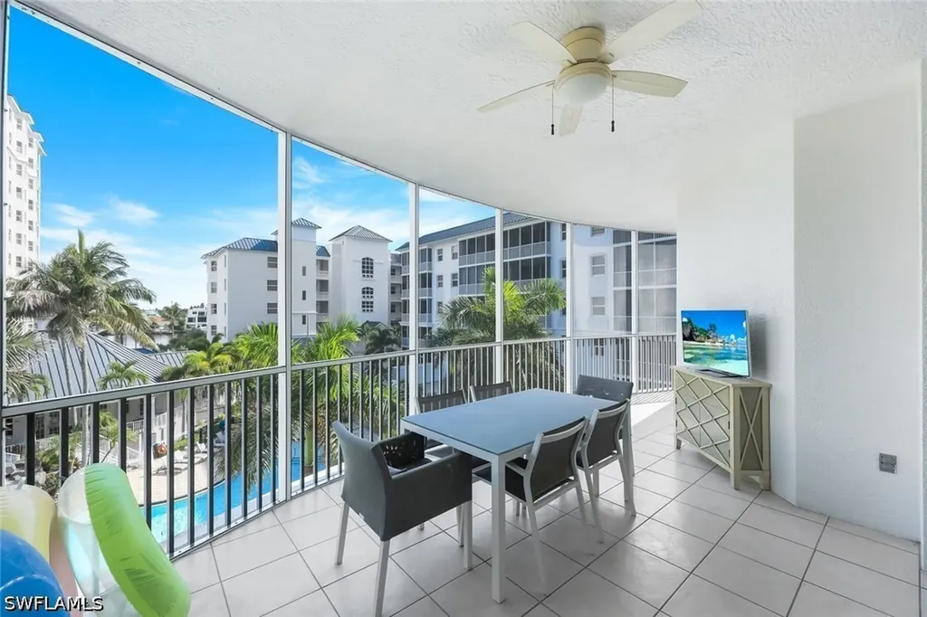 470 Launch Circle Naples FL 34108