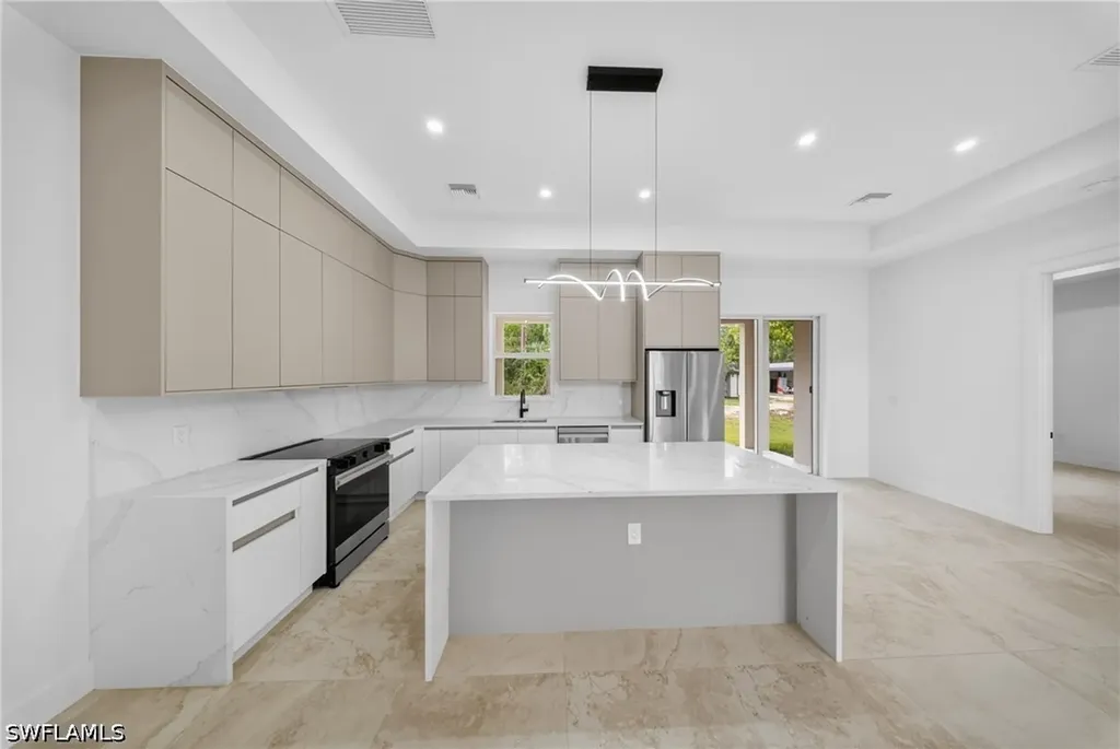 3782 47th Avenue NE Naples FL 34120