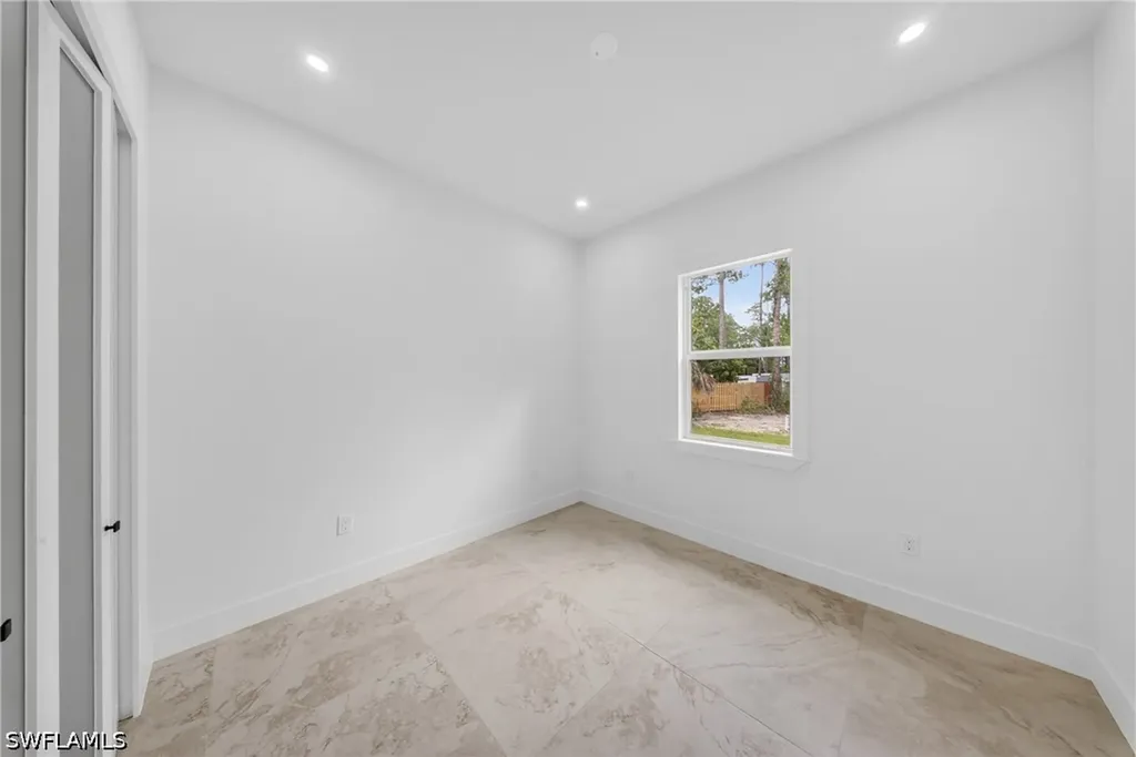 3782 47th Avenue NE Naples FL 34120