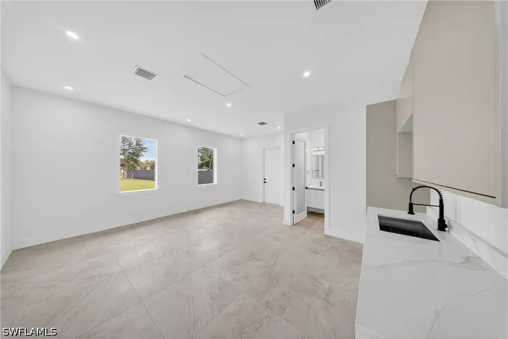 3782 47th Avenue NE Naples FL 34120