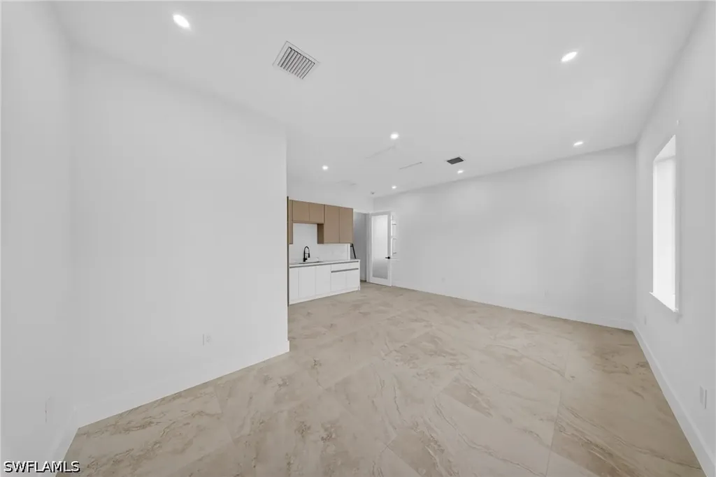 3782 47th Avenue NE Naples FL 34120
