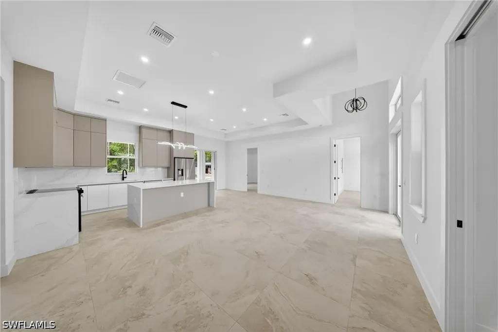 3782 47th Avenue NE Naples FL 34120
