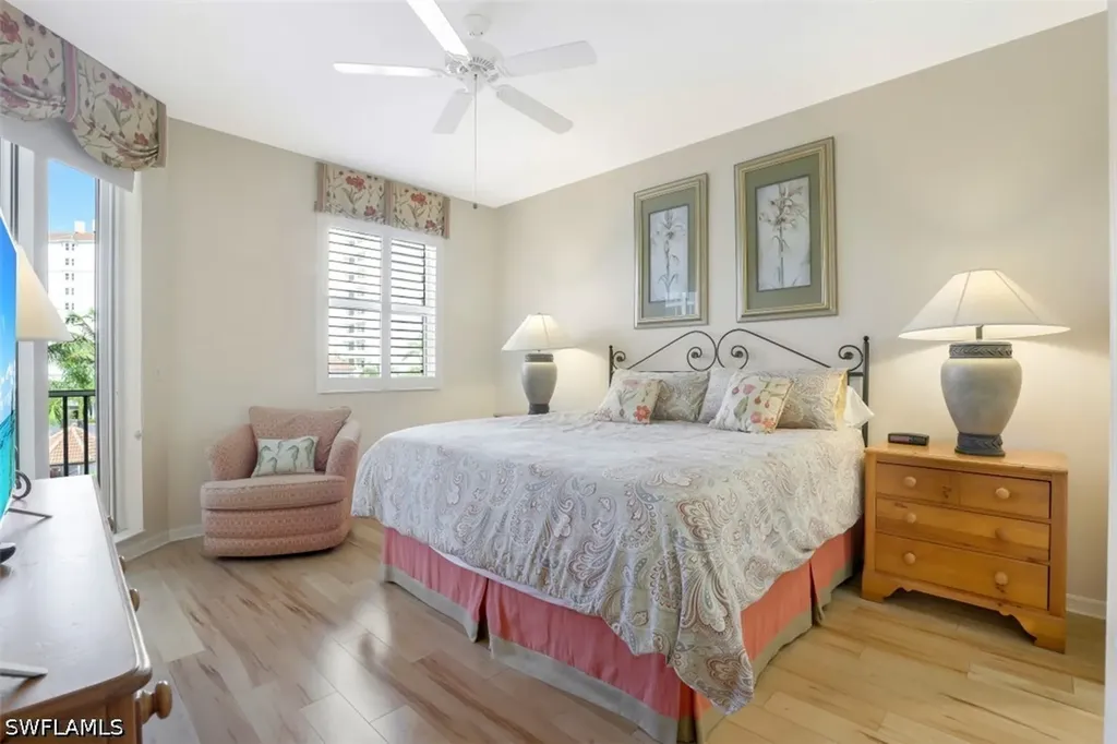 460 Launch Circle Naples FL 34108