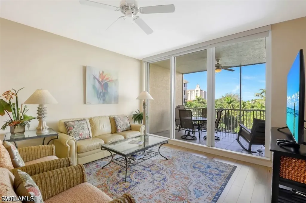 460 Launch Circle Naples FL 34108