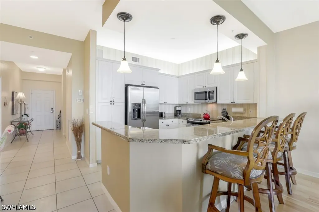460 Launch Circle Naples FL 34108