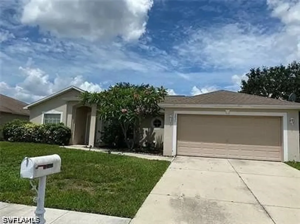 2431 Hawks Preserve Drive Fort Myers FL 33905