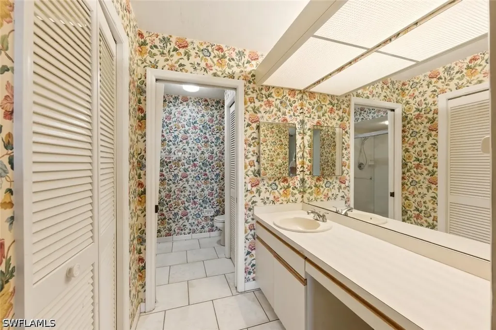 7380 Saint Ives Way Naples FL 34104