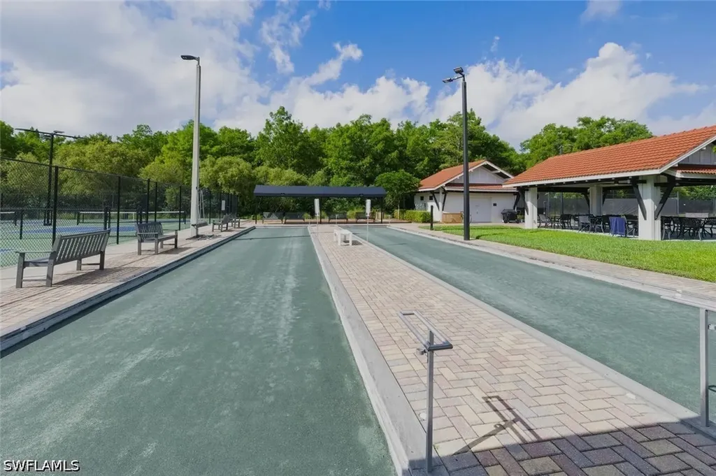 7380 Saint Ives Way Naples FL 34104