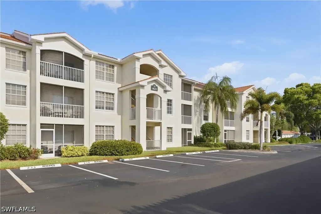 4625 Saint Croix Lane Naples FL 34109
