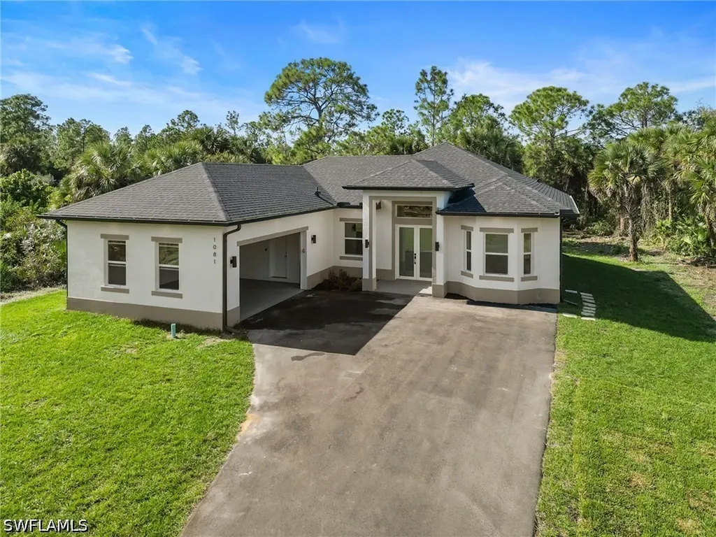 1081 Desoto Boulevard S Naples FL 34117