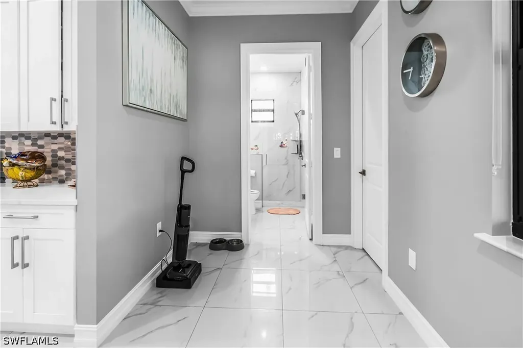 2557 29th Avenue NE Naples FL 34120