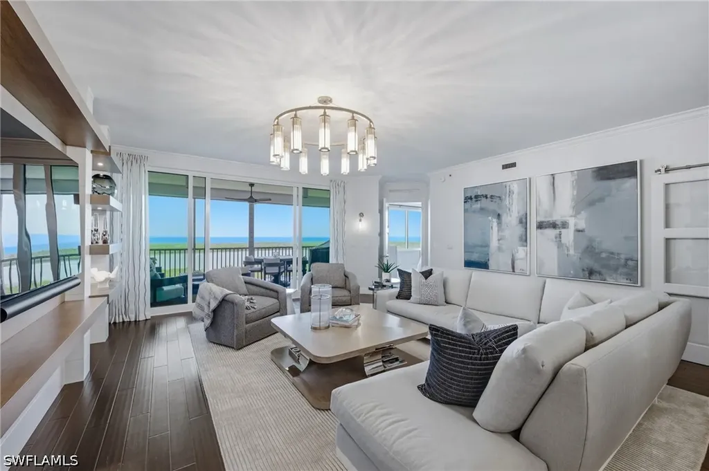 265 Indies Way Naples FL 34110
