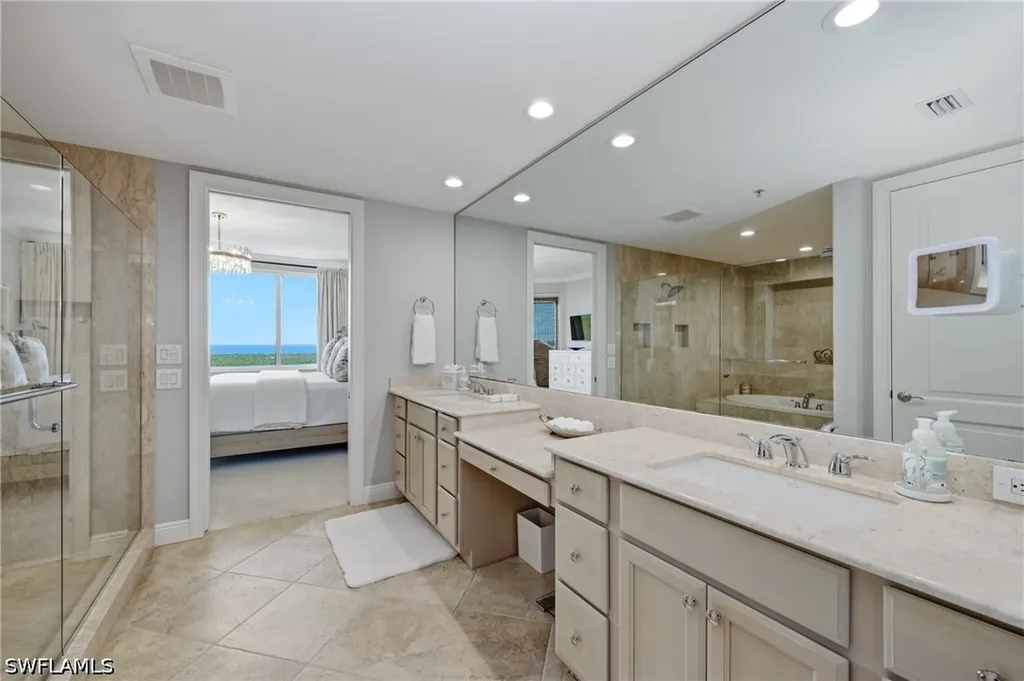 265 Indies Way Naples FL 34110