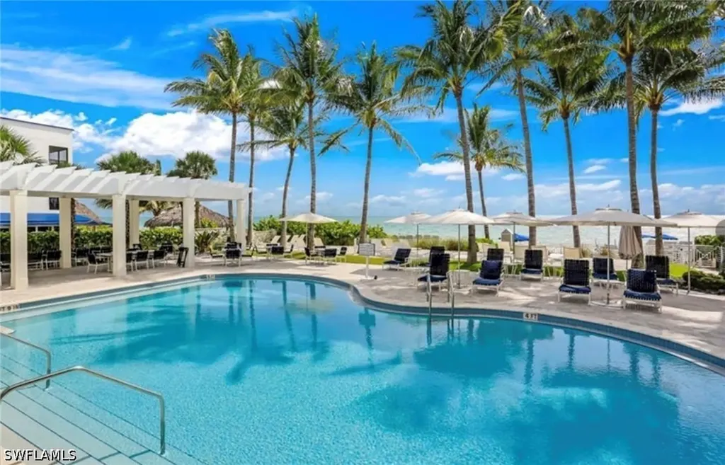 265 Indies Way Naples FL 34110