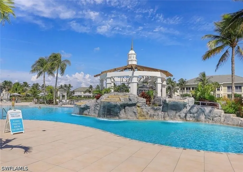 265 Indies Way Naples FL 34110