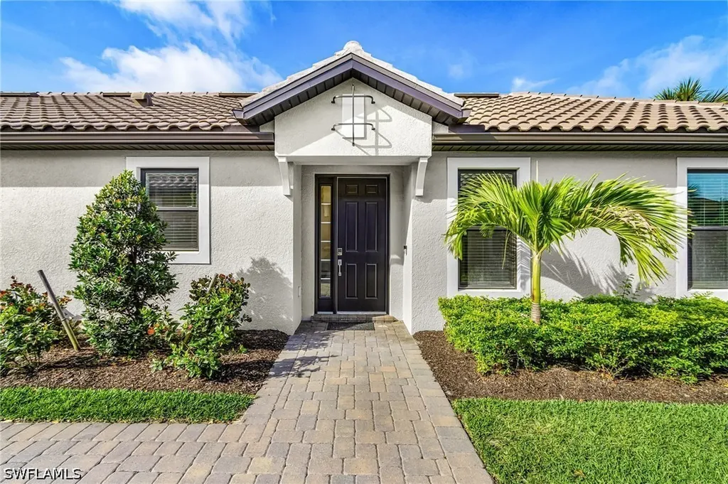 15561 Vittorio Street Esplanade By The Islands FL 34114