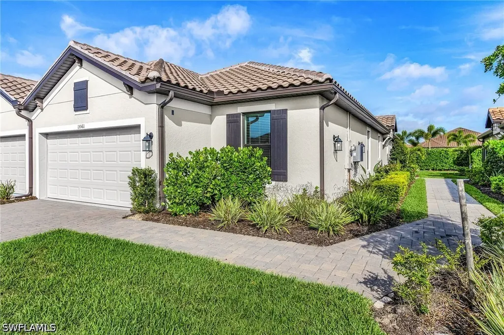 15561 Vittorio Street Esplanade By The Islands FL 34114