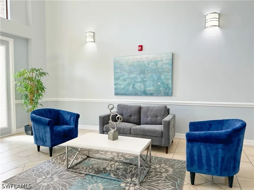 1100 Pine Ridge Road Naples FL 34108