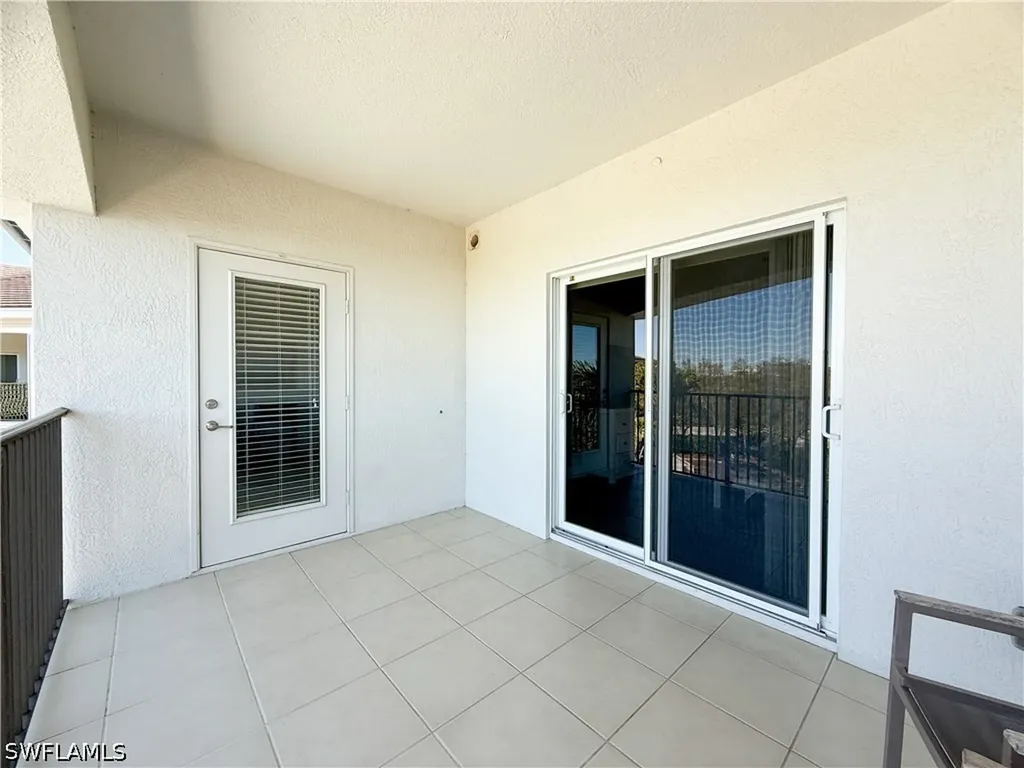 1100 Pine Ridge Road Naples FL 34108