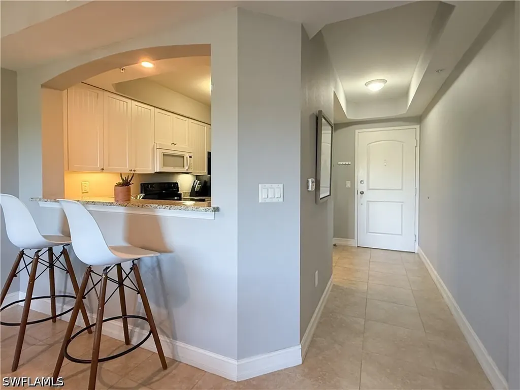 1100 Pine Ridge Road Naples FL 34108