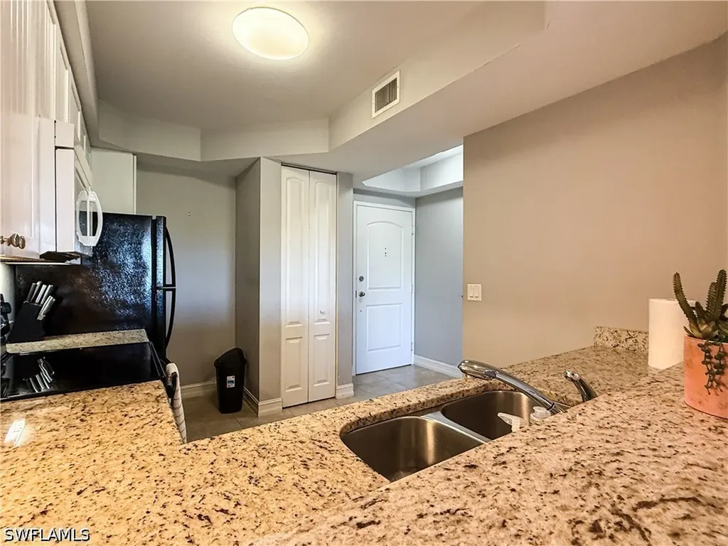 1100 Pine Ridge Road Naples FL 34108