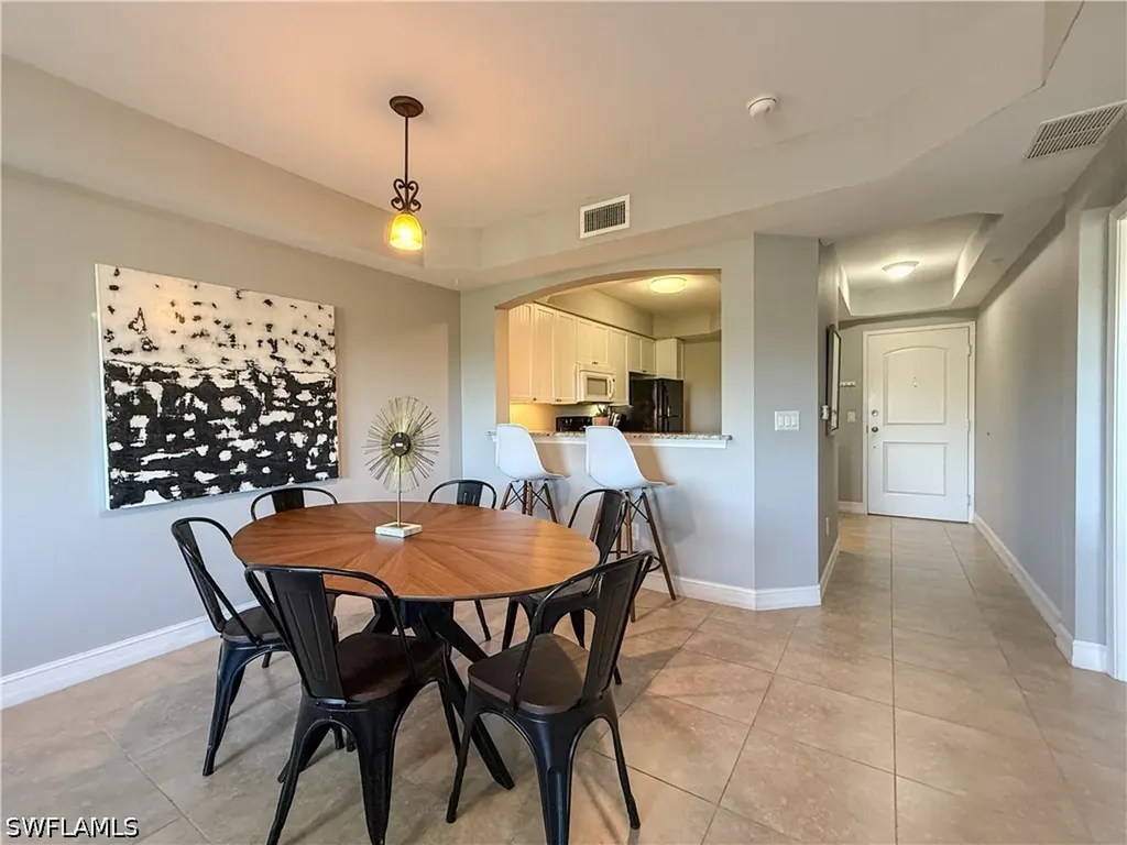 1100 Pine Ridge Road Naples FL 34108