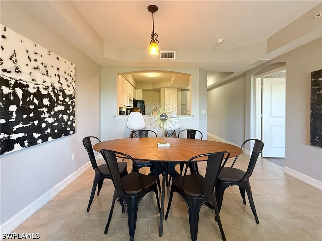 1100 Pine Ridge Road Naples FL 34108
